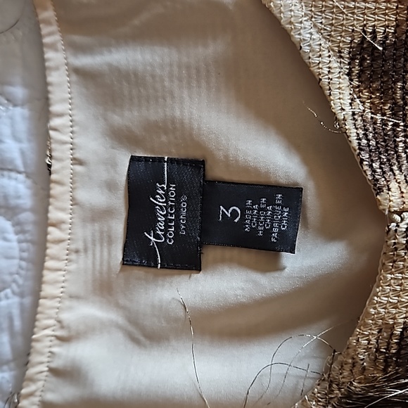 Chico's Faux Fur vest - Picture 2 of 5